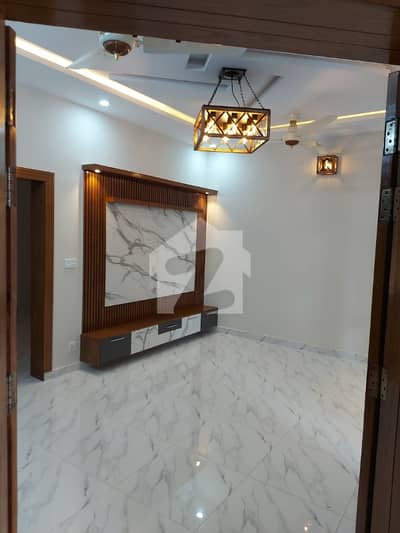 12 Marla Brand New Upper Portion In Pwd Block-C Near KFC