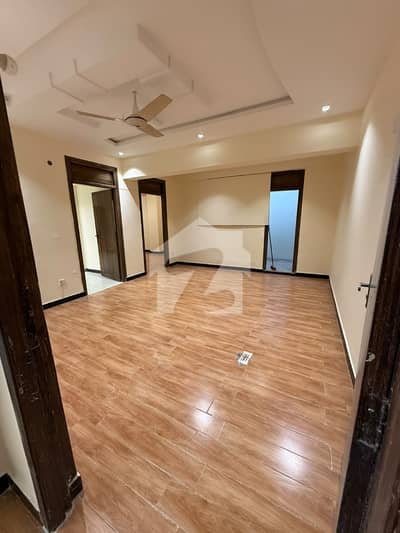 Brand New Flat Available For Rent Location I 10 Markz 2500sq. Ft Office Space Location: I-10 Markaz