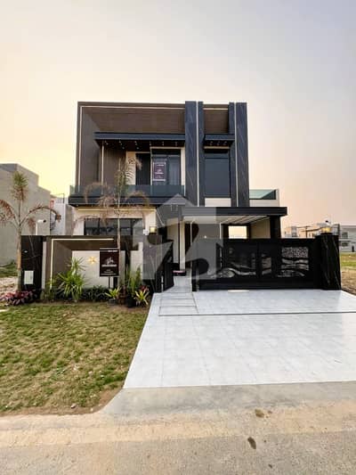Modern House For Sale at Top Location Near Dolmen & Park Mosque Modern House For Sale at Top Location Near Dolmen & Park Mosque