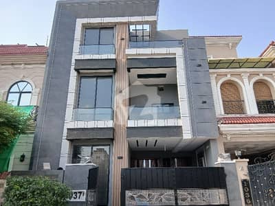 05-Marla Brand New House For Sale Super Prime Location