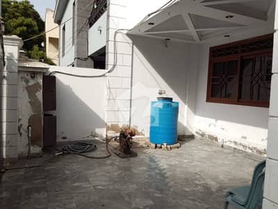 250 yards Duplex For sale  DHA phase 5 Near Mubarak Masjid Main saba Avenue  1+3 planning  Car parking  20 years old Construction  Up to road Level  Note : only for clients   Demand 8 cr Contact