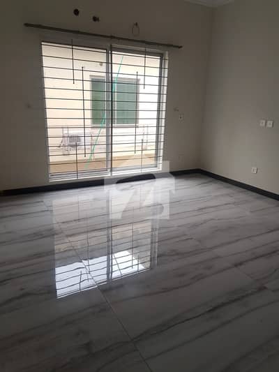1 Kanal VIP Brand New Type Upper Portion For Rent In Pcsir Phase To Near Ucp Yasir Broast
