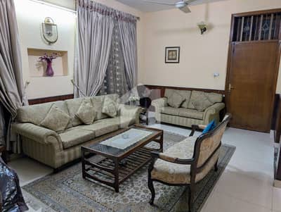 Ideal Location 10 Marla House For Sale In Model Town Extension Lahore