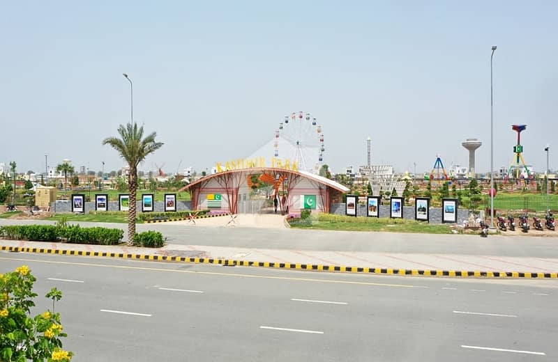 ڈی ایچ اے ڈیفینس ملتان میں 1 کنال رہائشی پلاٹ 34.0 لاکھ میں برائے فروخت۔ ڈی ایچ اے ڈیفینس ملتان میں 1 کنال رہائشی پلاٹ 34.0 لاکھ میں برائے فروخت۔