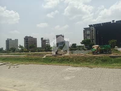 4 Marla Commercial Plot For Sale