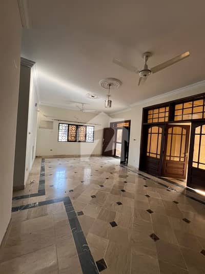 Beautiful Upper Portion For Rent