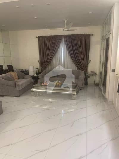 1000 Yards Bungalow For Rent 8 Bedrooms Outclass And Prime Location QASIM