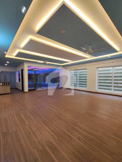 House 600 Square Yards For Rent In F-11