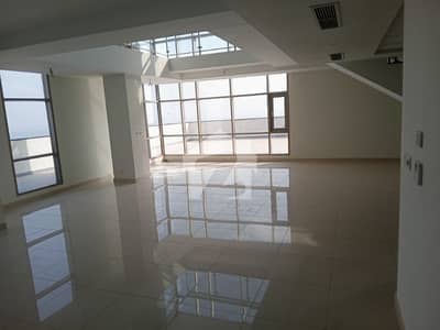 EMAAR REEF TOWERS 2 BED PENTHOUSE AVALIABLE FOR RENT