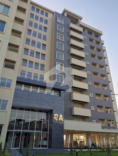13 MARLA 4 BEDROOMS APARTMENT AVAILABLE FOR RENT