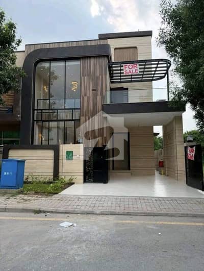 8 MARLA MODERN STYLE HOUSE FOR SALE AT BAHRIA TOWN LAHORE 8 MARLA MODERN STYLE HOUSE FOR SALE AT BAHRIA TOWN LAHORE