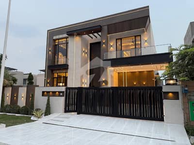ڈی ایچ اے فیز 6 ڈی ایچ اے ڈیفینس,لاہور میں 5 کمروں کا 1 کنال مکان 12.0 کروڑ میں برائے فروخت۔