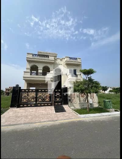 10 Marla Brand New Modern House BLOCK C For Sale In Royal Palm City Gujranwala Royal Palm City, Eminabad More, Gujranwala, Punjab