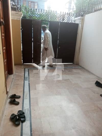 BANGALOW AVAILABLE FOR SALE GULISTAN-E-JOHER BLOCK 13 240 SQUARE YARD NEAR TO MAIN ROAD BANGALOW AVAILABLE FOR SALE GULISTAN-E-JOHER BLOCK 13 240 SQUARE YARD NEAR TO MAIN ROAD