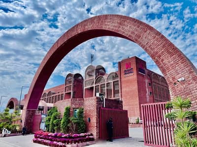 جوبلی ٹاؤن ۔ بلاک اے جوبلی ٹاؤن,لاہور میں 1 کنال رہائشی پلاٹ 2.3 کروڑ میں برائے فروخت۔