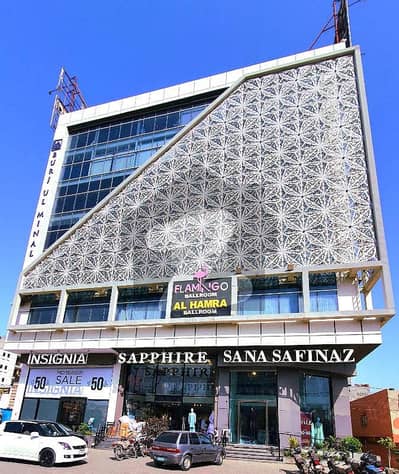 Main Munawaer Chowrangi Office For Sale