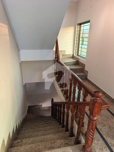 F11 Size 500 Upper Pirtion Marble Flooring 3beds Rent 160000 Real Pic