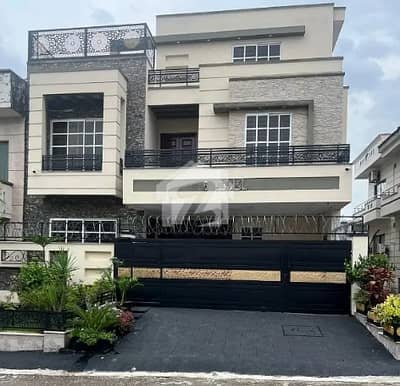 35*70 10 Marla Corner House For Sale In G-13 Islamabad