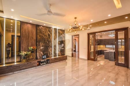 Upper Portion Sized 20 Marla In DHA Defence Phase 2