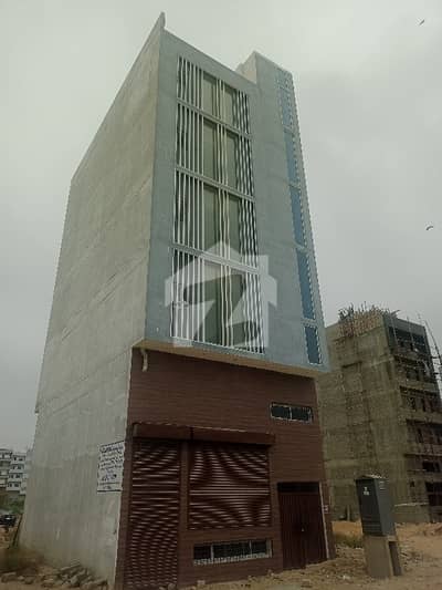 ڈی ایچ اے فیز 7 ایکسٹینشن ڈی ایچ اے ڈیفینس,کراچی میں 4 مرلہ Studio عمارت 7.0 لاکھ میں کرایہ پر دستیاب ہے۔