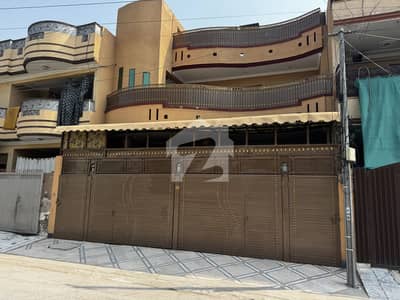 حیات آباد فیز 6 - ایف5 حیات آباد فیز 6,حیات آباد,پشاور میں 8 کمروں کا 7 مرلہ مکان 4.6 کروڑ میں برائے فروخت۔