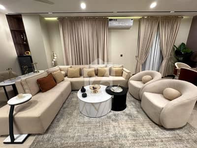 Super Luxurious 2 Bedrooms,TV Lounge Balconies, Ready To Move. Like A 5 Star Hotel Suites, Swimming Pool, Gym, Free Parking Etc. Dem 3.40 Cr, Easy Payment Plan.