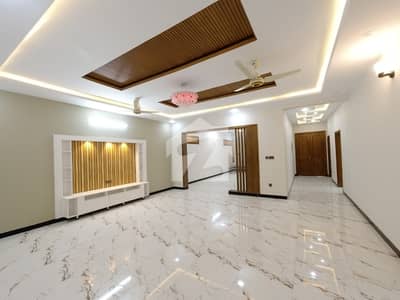 House For Rent In G15 Size 14 Marla Double Story Near To Markaz Masjid Park More Five Options Available