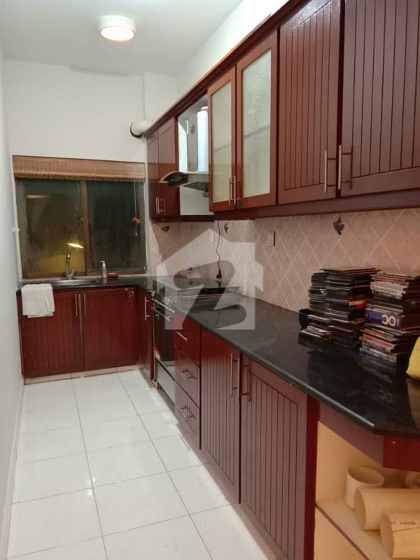 2 bed apartment available for sale 2 bed apartment available for sale