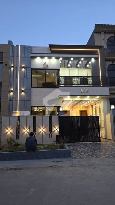 DESIGNER HOUSE DESIGNER HOUSE