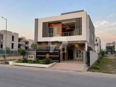 بی ۔ 17 اسلام آباد میں 4 کمروں کا 7 مرلہ مکان 2.8 کروڑ میں برائے فروخت۔
