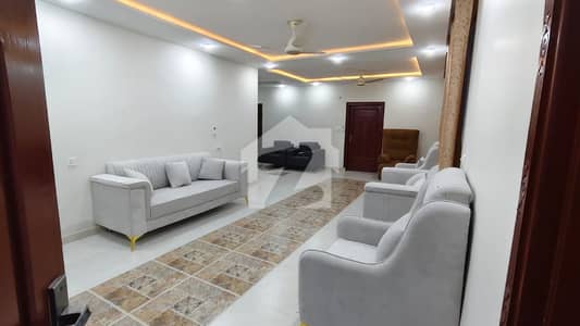 مری سٹی مری میں 4 کمروں کا 18 مرلہ مکان 2.8 کروڑ میں برائے فروخت۔