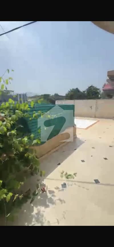 Kanal Upper Portion For Rent