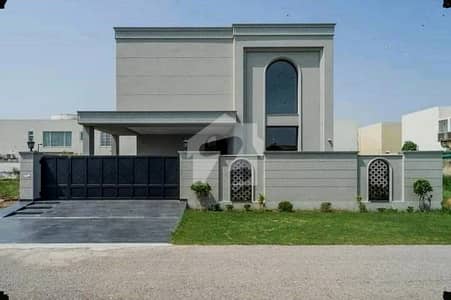 1 KANAL ELEGANT AND FULLY MAINTAINED SUPER HOT LOCATED BUNGALOW IS AVAILABLE IN THE BEST BLOCK OF DHA LAHORE.