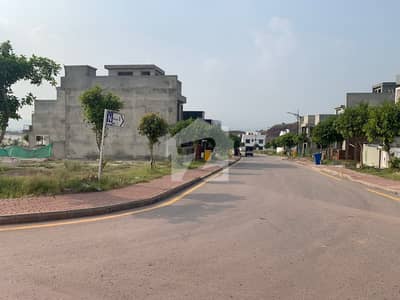 Prime 10 Marla Solid Land Plot in Sector P LOP Approved | Near Main Park | Bahria Enclave Islamabad