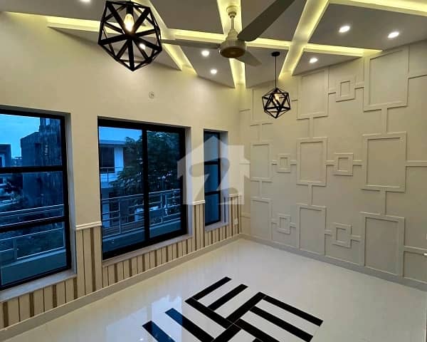 House Available For rent In G-9 House Available For rent In G-9
