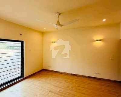 10 Marla House In D-12 For rent
