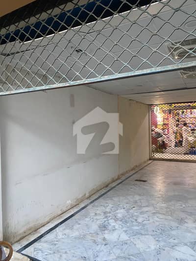 Shop for sale F11 Markz