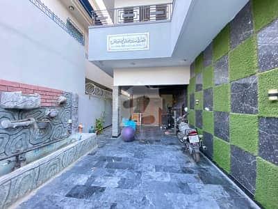 HOUSE FOR SALE GULSHAN-E-IQBAL BLOCK 6 HOUSE FOR SALE GULSHAN-E-IQBAL BLOCK 6