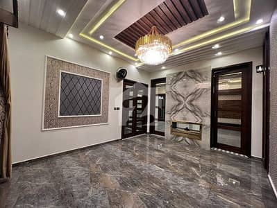 10 MARLA LIKE BRAND NEW UPPER PORTION FOR RENT IN OVERSEAS B EXTENTION BLOCK BAHRIA TOWN LAHORE