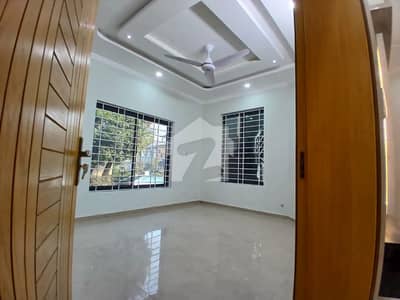 G 9/4 30x50 Full House For Rent