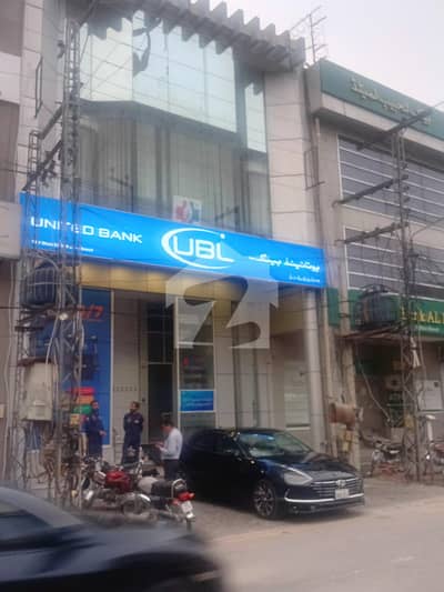 ڈی ایچ اے فیز 3 - بلاک زیڈ ڈی ایچ اے فیز 3,ڈی ایچ اے ڈیفینس,لاہور میں 8 مرلہ Studio عمارت 22.0 کروڑ میں برائے فروخت۔