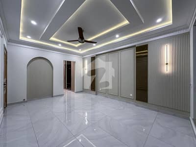 Double Storey 7 Marla House Available In Bahria Town Phase 8 - Umer Block For rent Double Storey 7 Marla House Available In Bahria Town Phase 8 - Umer Block For rent