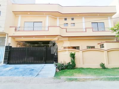 Prime Location In Audit & Accounts Phase 1 - Block E 8 Marla House Is Available Gas Metter Available Prime Location In Audit & Accounts Phase 1 - Block E 8 Marla House Is Available Gas Metter Available