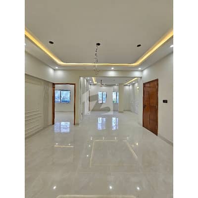 Fully Renovated 2 Bed Flat Available For Sale