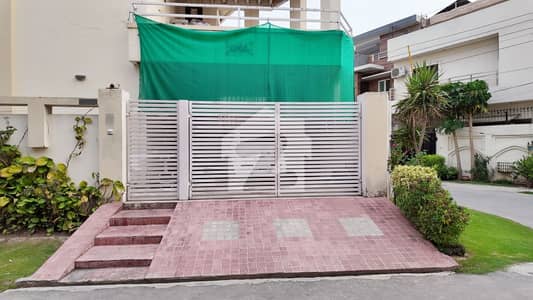 Corner 6.5 Marla House For Sale Is Available In Valencia - Block A3