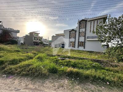آئی ۔ 14 اسلام آباد میں 6 مرلہ رہائشی پلاٹ 1.39 کروڑ میں برائے فروخت۔