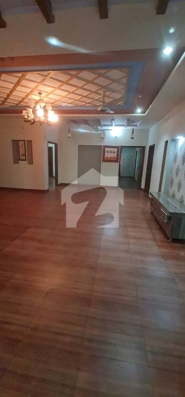 1 Kanal Upper Portion Available For Rent In Canal Garden