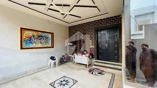 9 Marla Double Storey House Khyaban Garden Sargodha Road Faisalabad Ideal Location Security Gate Carpet Road Commercial Market Jamia Majhad Electricity Maujud Hai Wapda