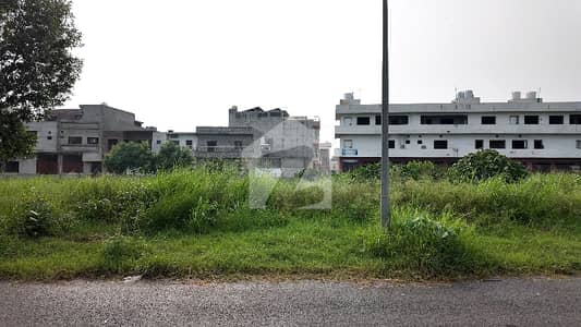 Plot No- 835 Block Y - 20 Marla Plot On Top Location Of Phase 8 DHA Lahore For Urgent Sale