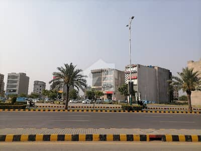 ڈی ایچ اے فیز 7 - بلاک کیو ڈی ایچ اے فیز 7,ڈی ایچ اے ڈیفینس,لاہور میں 1 کنال رہائشی پلاٹ 4.8 کروڑ میں برائے فروخت۔